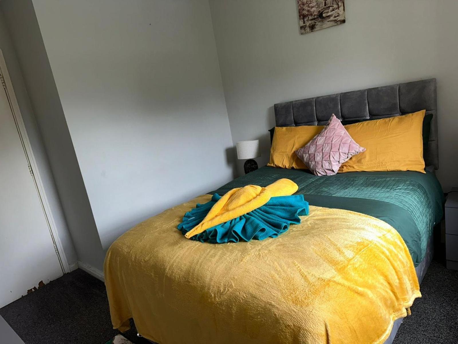 Cosy Private Two Bedroom Apartament In Kensinghton Can Fit Up To 8 Guests London Exterior photo
